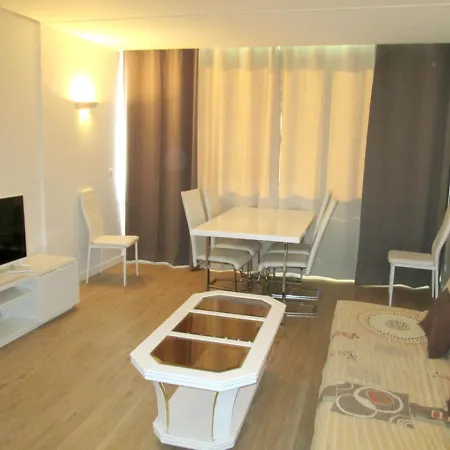 Vue A Cyprien 45m² + Bureau